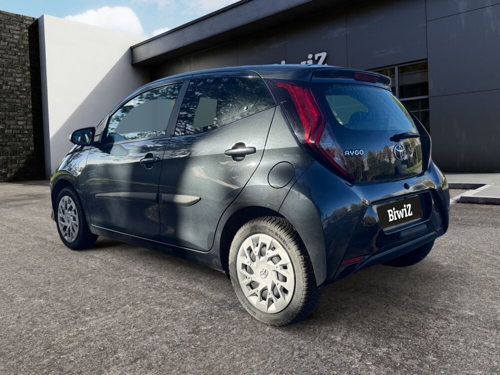 Aygo 1.0 Vvti 70 X-play /Carplay/R&eacute;gulateur 2021 occasion 14100 Lisieux