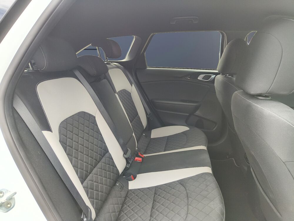Ceed Sw 1.4 T-gdi 140 ch Gt Line Bva /Garantie constructeur 2020 occasion 01000 BOURG EN BRESSE