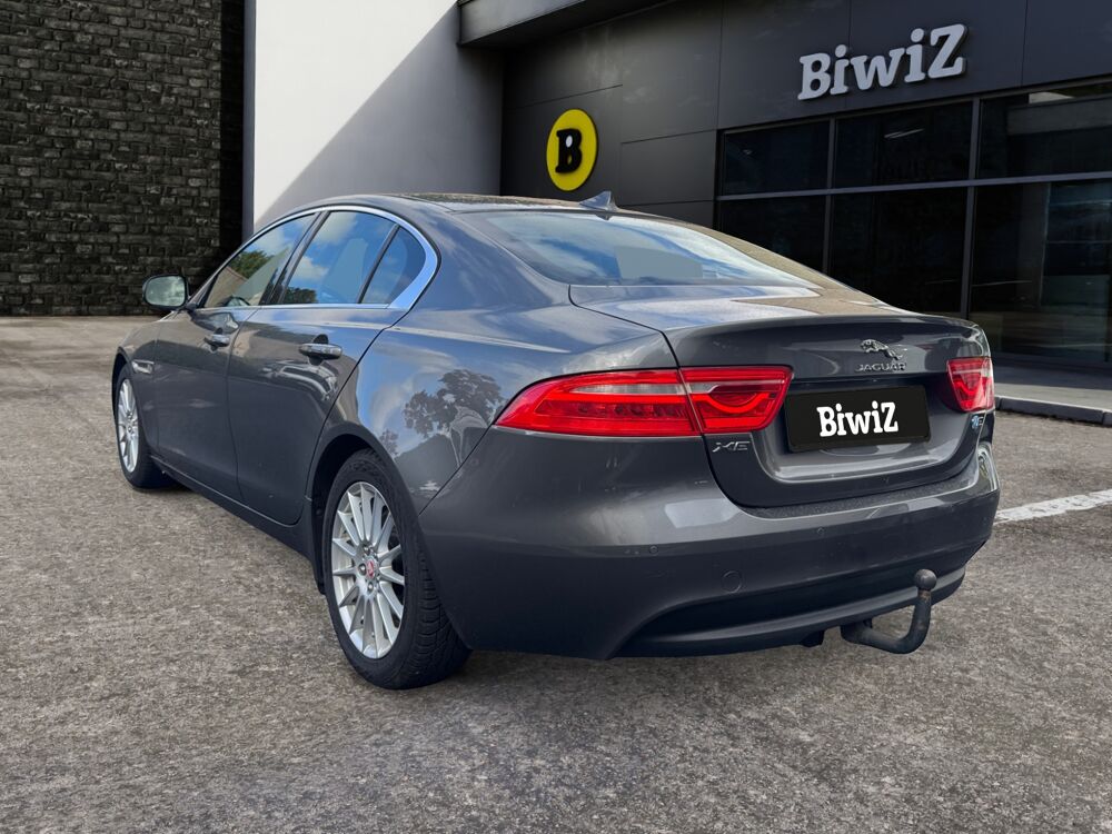 XE 2.0 D 163 ch E-performance Prestige Bva /Suivi Jaguar/2e Mai 2016 occasion 59000 Lille
