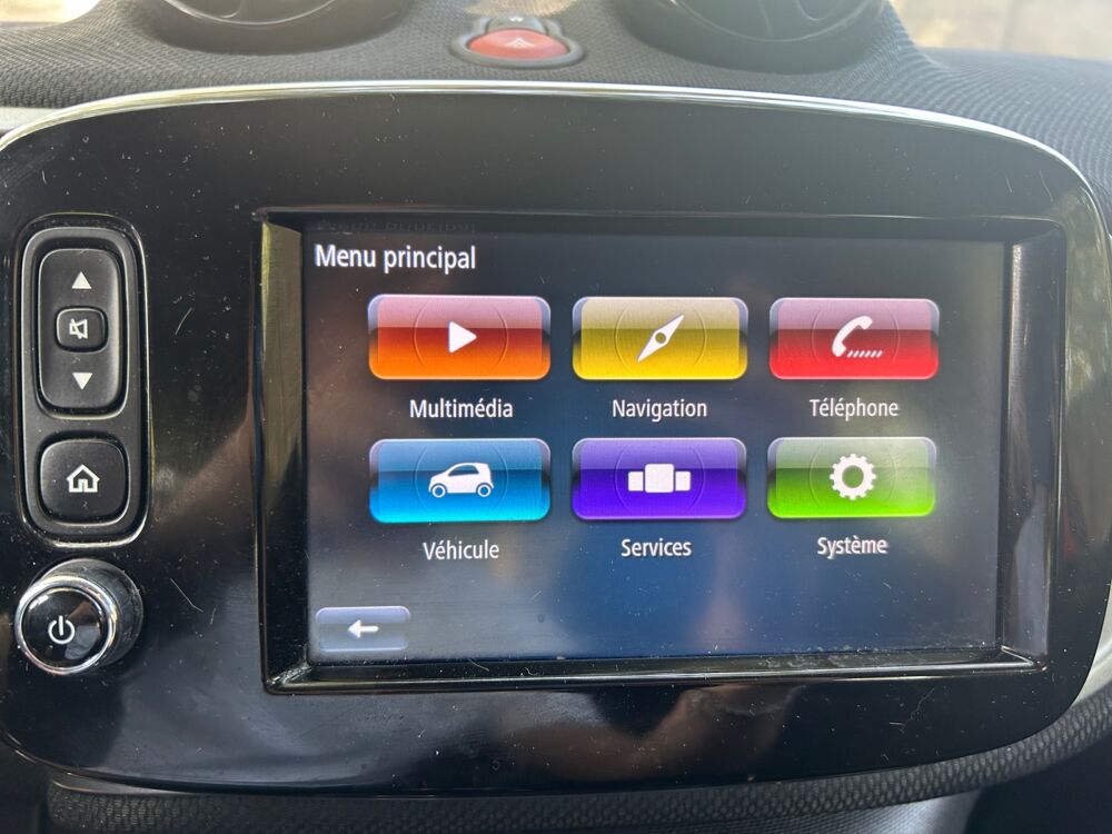 ForFour 1.0 T 71 ch Passion /Radar de recul/GPS/Clim auto/Accoudoir 2017 occasion 94600 Choisy-le-Roi