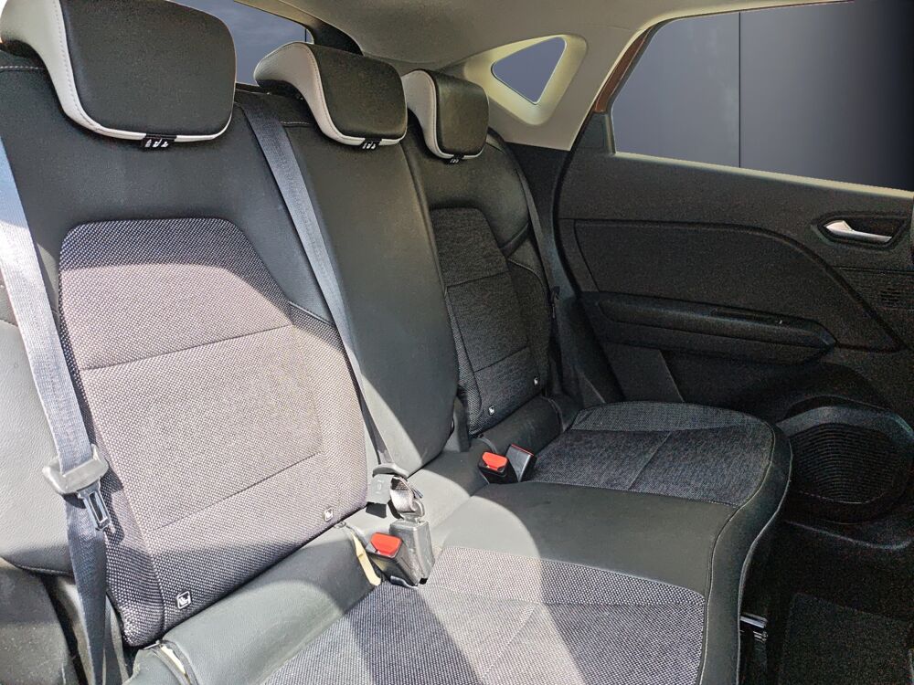 Captur 1.6 E-Tech Plug-in Hybrid 160ch Intens /1&egrave;re main/ Carplay e 2020 occasion 35000 Rennes