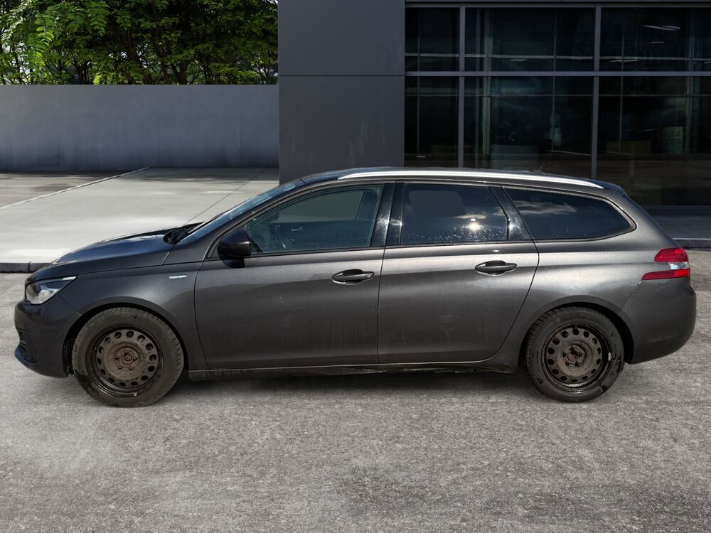 308 SW SW 130 ch Style (Moteur neuf) /Moteur Neuf/Clim Bi Zone/Vola 2018 occasion 43200 Yssingeaux