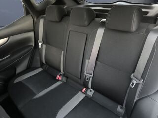 Qashqai 1.2 Digt 115 ch N-Connecta /Toit panoramique/Barre de toit/ 2018 occasion 63500 Issoire