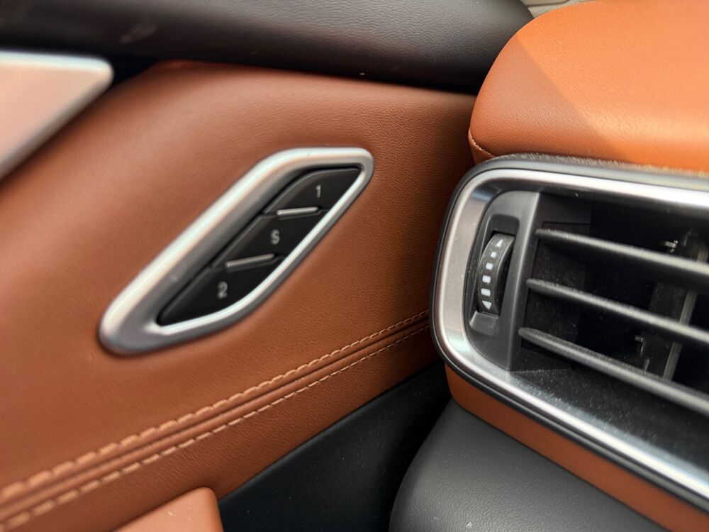 Levante Granlusso 3.0 430 ch S Q4 Bva /Si&egrave;ges Chauffants/Cam&eacute;ra 360 2019 occasion 43200 Yssingeaux