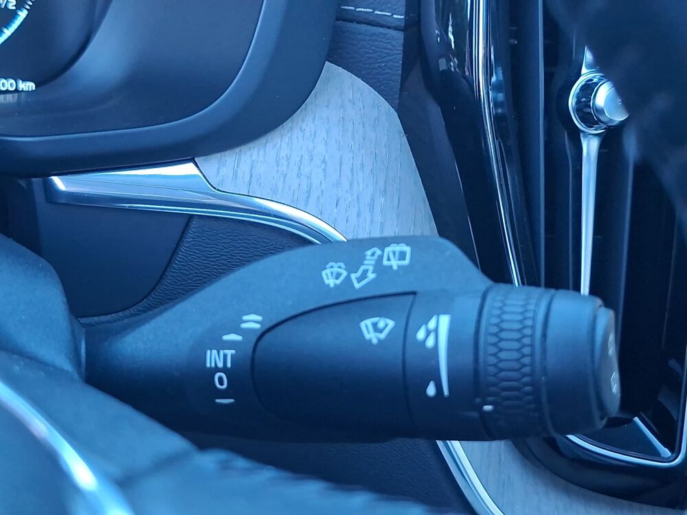 XC60 2.0 T8 407h 320ch Twin-engine Phev Hybrid Inscription Luxe A 2017 occasion 43000 Le Puy-en-Velay
