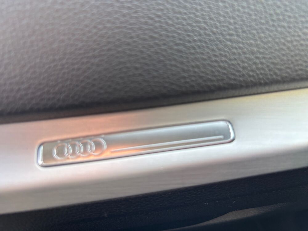 Q2 1.6 30 Tdi 115 ch Sport Pack S-line /Pack S-line/MMI/Si&egrave;ges 2019 occasion 43120 Monistrol-sur-Loire
