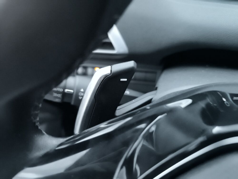 3008 Generation-ii 1.6 225 ch Hybrid Phev Allure Pack E-eat Bva / 2021 occasion 63500 Issoire