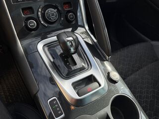3008 2.0 Hybrid4 E-hdi 200 Ch 4x4 Bva6 /1&egrave;re main/ Suivi complet 2014 occasion 69230 Saint-Genis-Laval