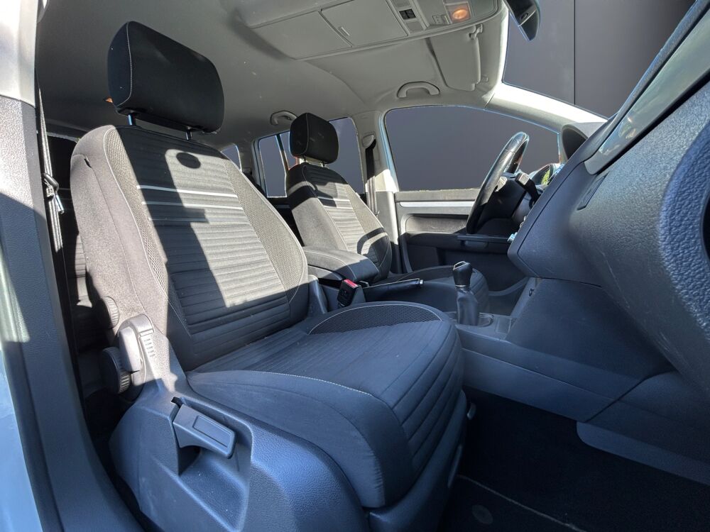 Touran 1.6 TDI 105 ch Cup /2&egrave;me main/Suivi Volkswagen/Radar de recu 2014 occasion 94600 Choisy-le-Roi