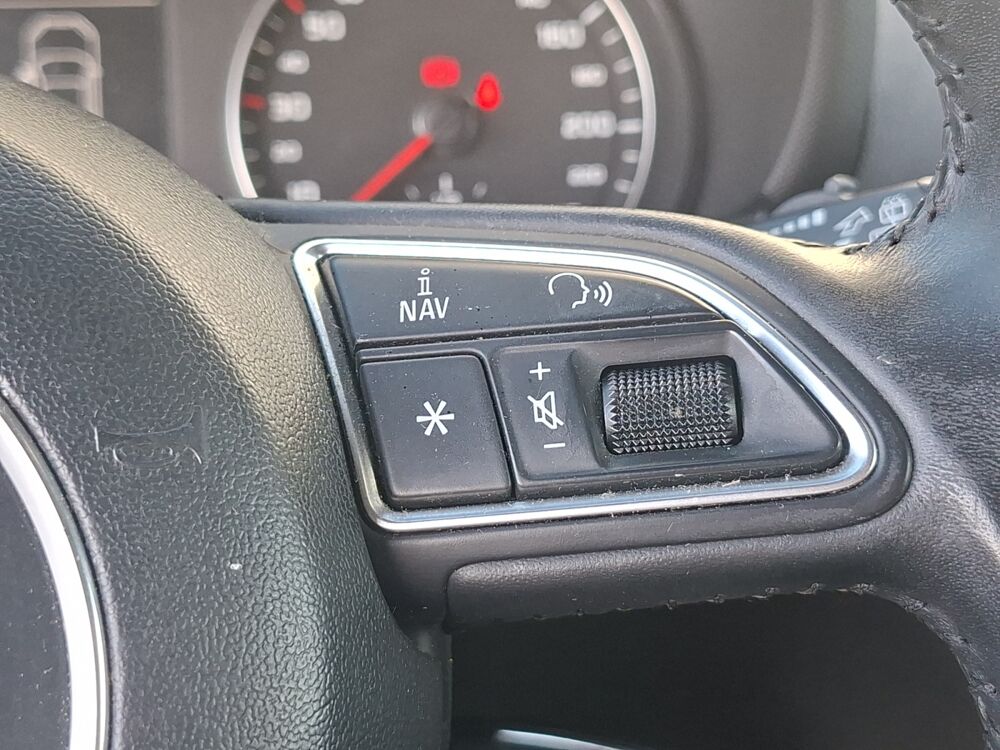 A1 1.6 Tdi 90 ch S-line 2013 occasion 43000 Le Puy-en-Velay
