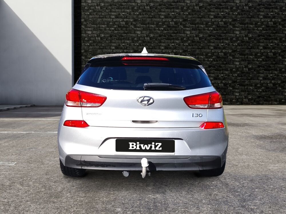 i30 1.0 T-gdi 120ch cr&eacute;ative 2017 occasion 64100 bayonne