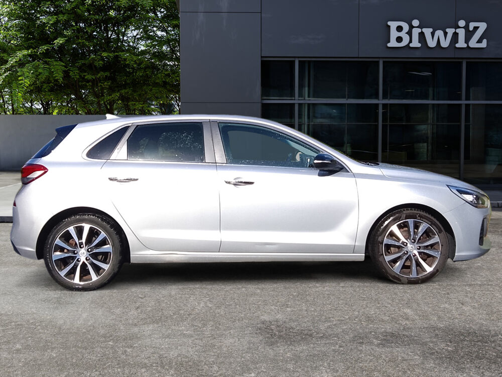 i30 1.0 T-gdi 120ch cr&eacute;ative 2017 occasion 64100 bayonne