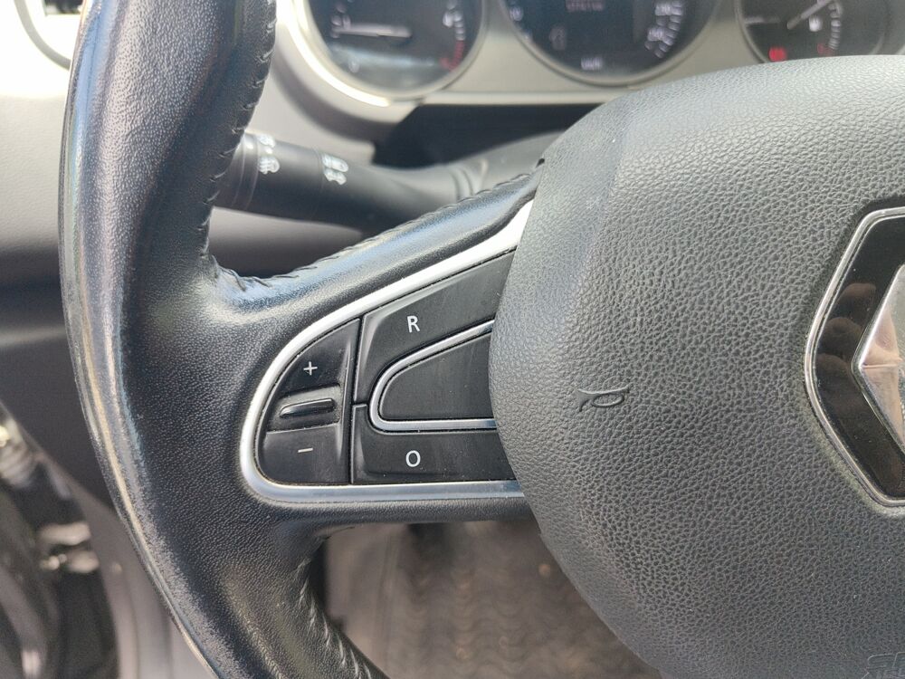 Sc&eacute;nic 1.5 Dci 95 ch Energy Life /Gps/Carplay/Entretien &agrave; jour 2018 occasion 28500 Vernouillet