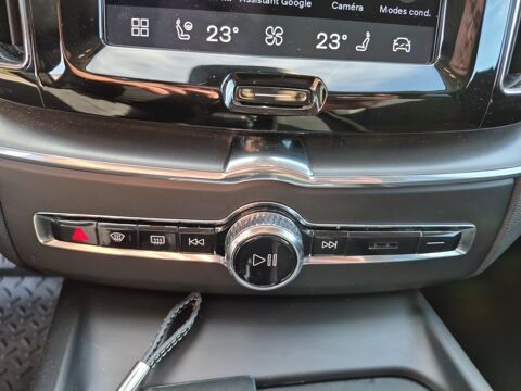 XC60 2.0 B4 D 211h 195 ch Mhev Hybrid Start Geartronic /Cam&eacute;ra de 2023 occasion 41700 Le Controis en Sologne