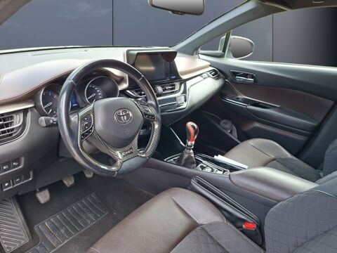 C-HR 1.2 T 115 ch Graphic 2WD /Cam&eacute;ra de recul/Attelage/Becquet a 2017 occasion 83910 Pourri&egrave;res