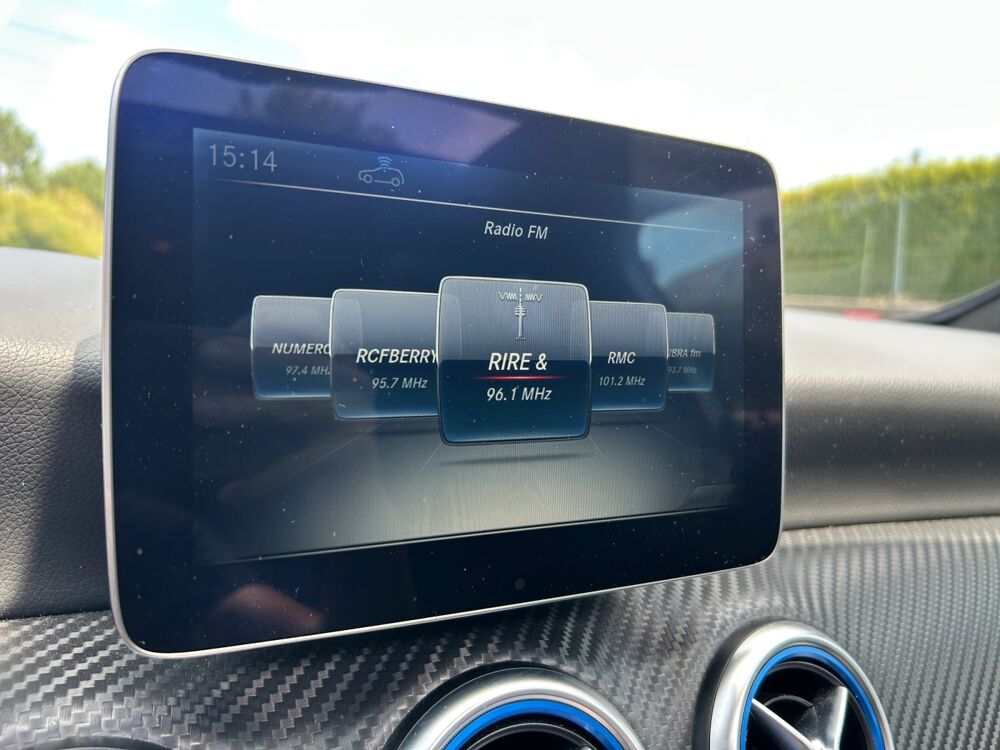 Classe A 2.2 A200 Cdi 135 ch Fascination Pack AMG /CarPlay/Toit Ouvra 2017 occasion 18000 Bourges