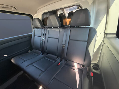 Vito Mixto 2.2 114 Bluetec 136ch Long BVA 2023 occasion 45200 Montargis