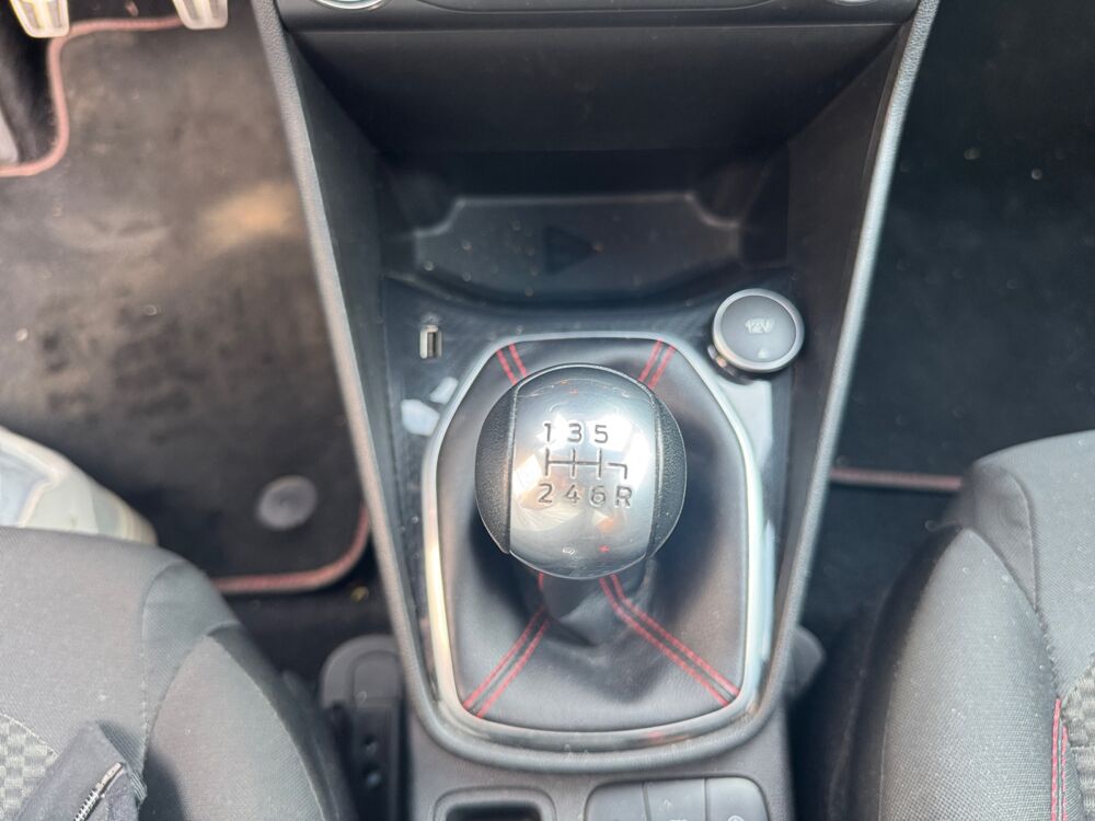 Fiesta 1.0 SCTi ST Line 100 ch /Apple CarPlay/Radar de recul/5 port 2019 occasion 59000 Lille