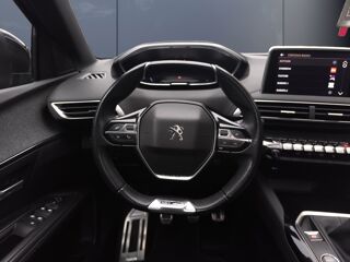 3008 Generation-ii 1.5 Bluehdi 130 ch Gt Line Start-stop /Toit ou 2018 occasion 63500 Issoire