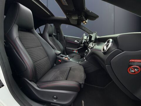 Classe CLA Coupe 1.6 180 120 Fascination 7g-dct Bva /Suivi complet Merc 2018 occasion 69720 Saint-Laurent-de-Mure
