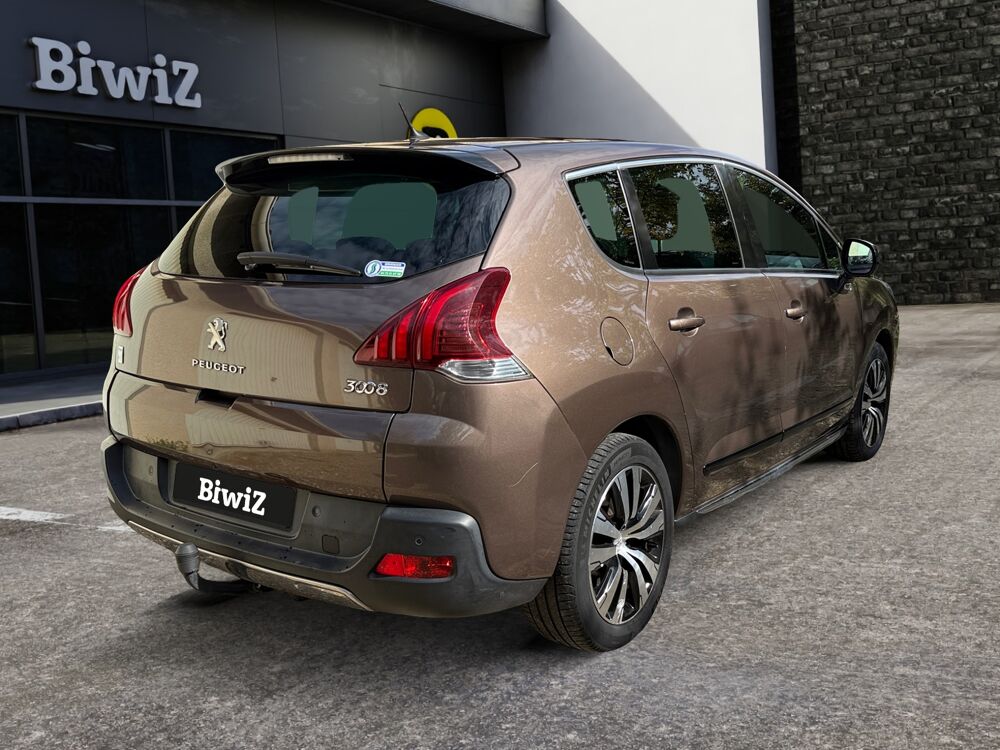 3008 2.0 Hybrid4 E-hdi 200 Ch 4x4 Bva6 /1&egrave;re main/ Suivi complet 2014 occasion 69230 Saint-Genis-Laval