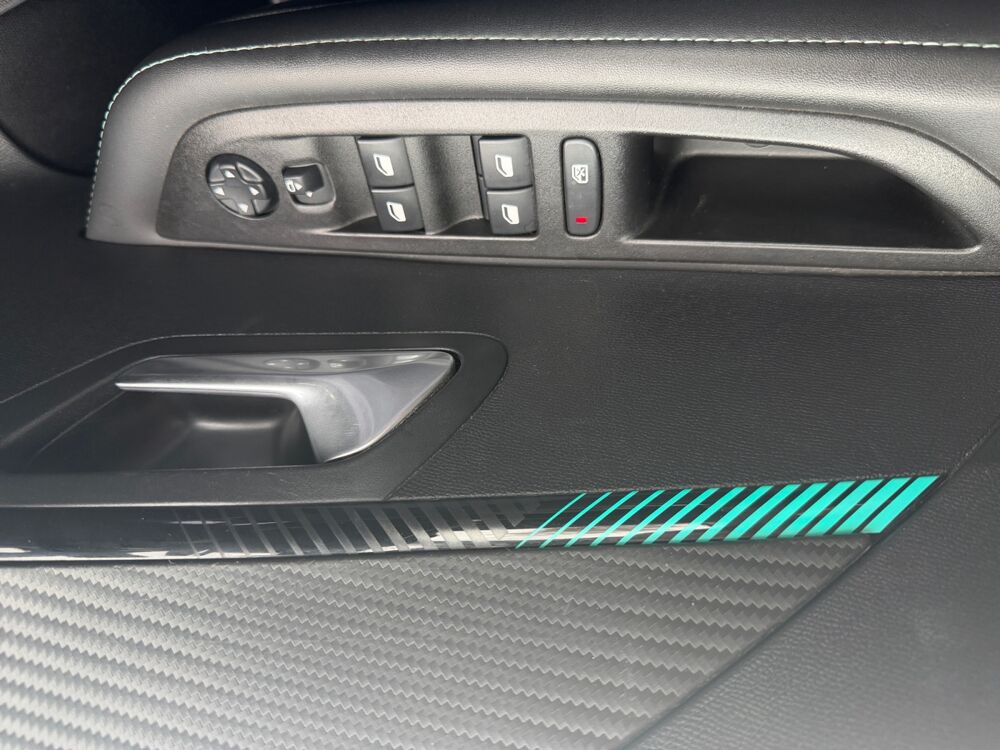 208 1.2 100 ch Allure Business Eat8 Bva /CarPlay/Suivi Complet/O 2020 occasion 43120 Monistrol-sur-Loire