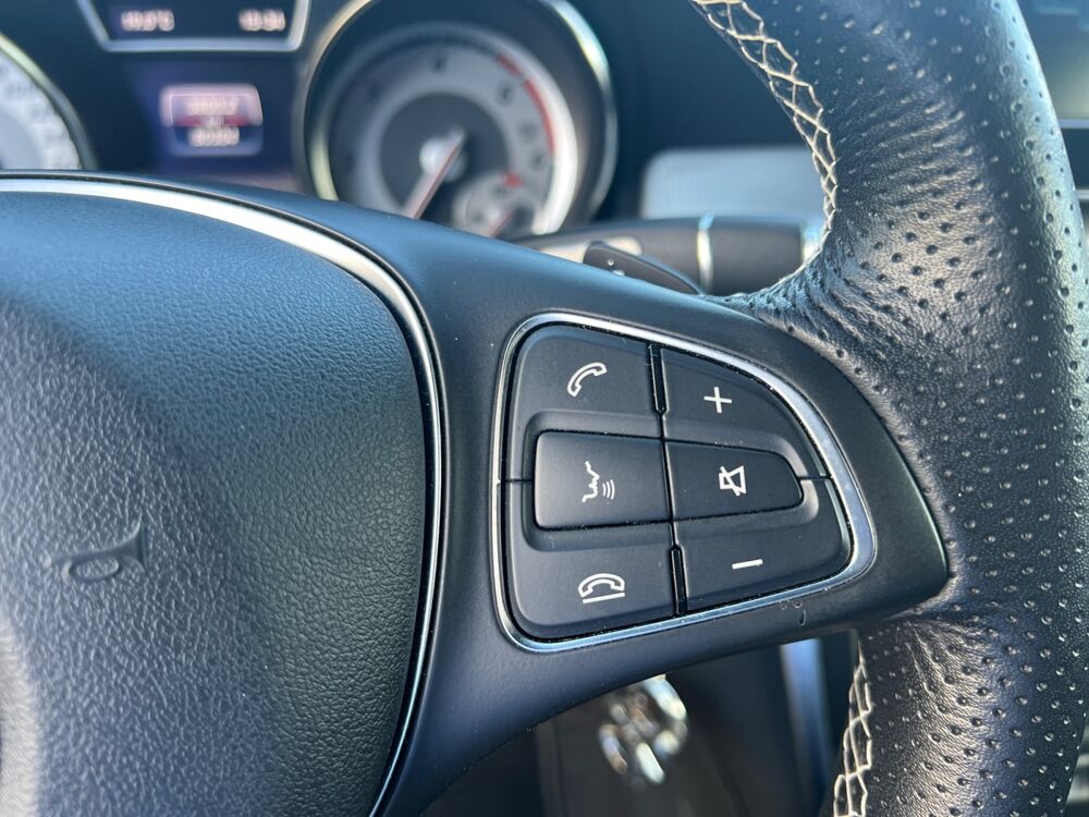 Classe GLA 2.2 200 D 135 ch Sensation 7g-dct Bva /Camera de recul/R&eacute;gul 2015 occasion 56100 Lorient
