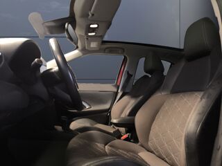 Yaris Cross 1.5 116 ch 90 Hybrid Full-hybrid 0.8kwh Collection Awd-i 4x4 2022 occasion 63500 Issoire