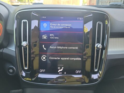 XC40 T3 165 ch. Momentum Geartronic Bva /Suivi d'entretien/Toit O 2019 occasion 89100 Sens