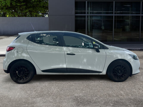 Clio 4 IV 1.5 DCi 90ch Societ&eacute; /Clim/Bluetooth/Distribution OK/En 2014 occasion 74200 Thonon-les-Bains