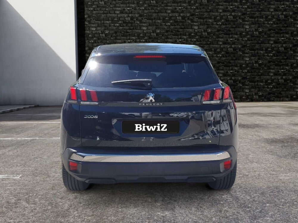 3008 1.5 Bluehdi 130 ch Active //Radars de stationnement/R&eacute;gulate 2019 occasion 74000 Annecy