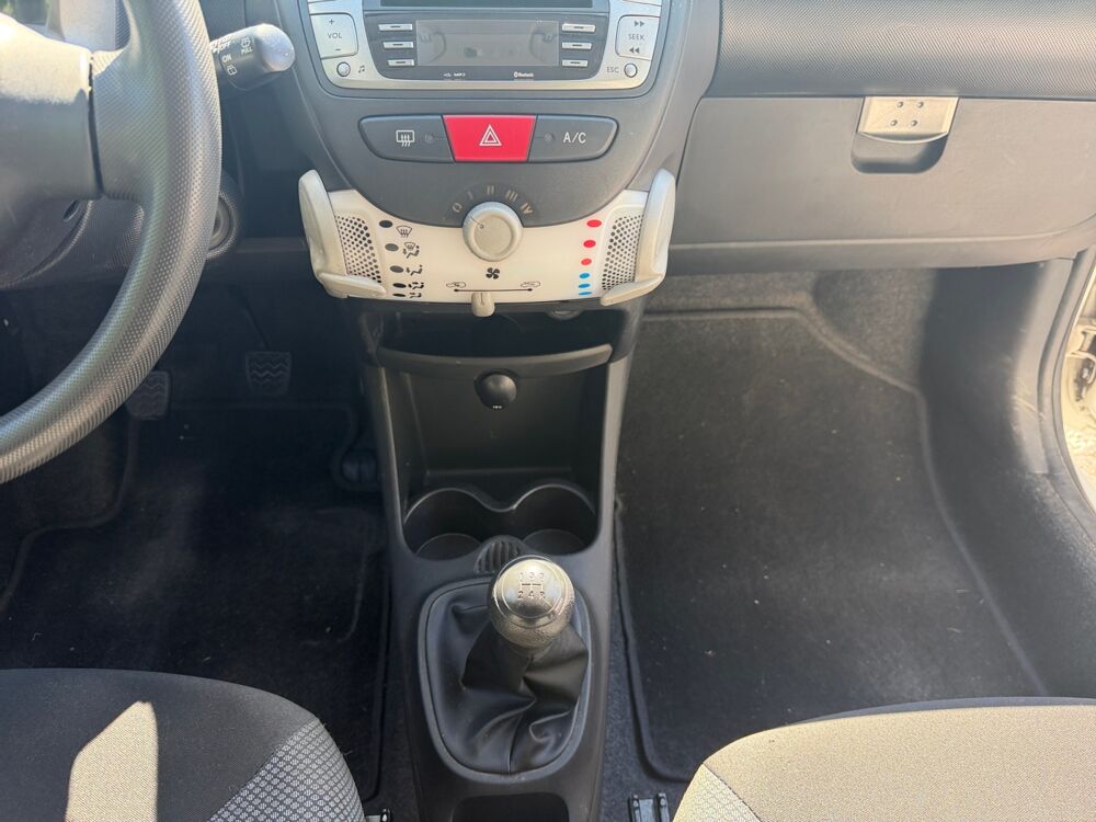 Aygo 1.0 Vvti 70 Dynamic 2013 occasion 34000 Montpellier