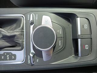Q2 2.0 30 Tdi 115 ch S-line S-tronic Bva /Toit ouvrant/Radar de 2021 occasion 40100 Dax