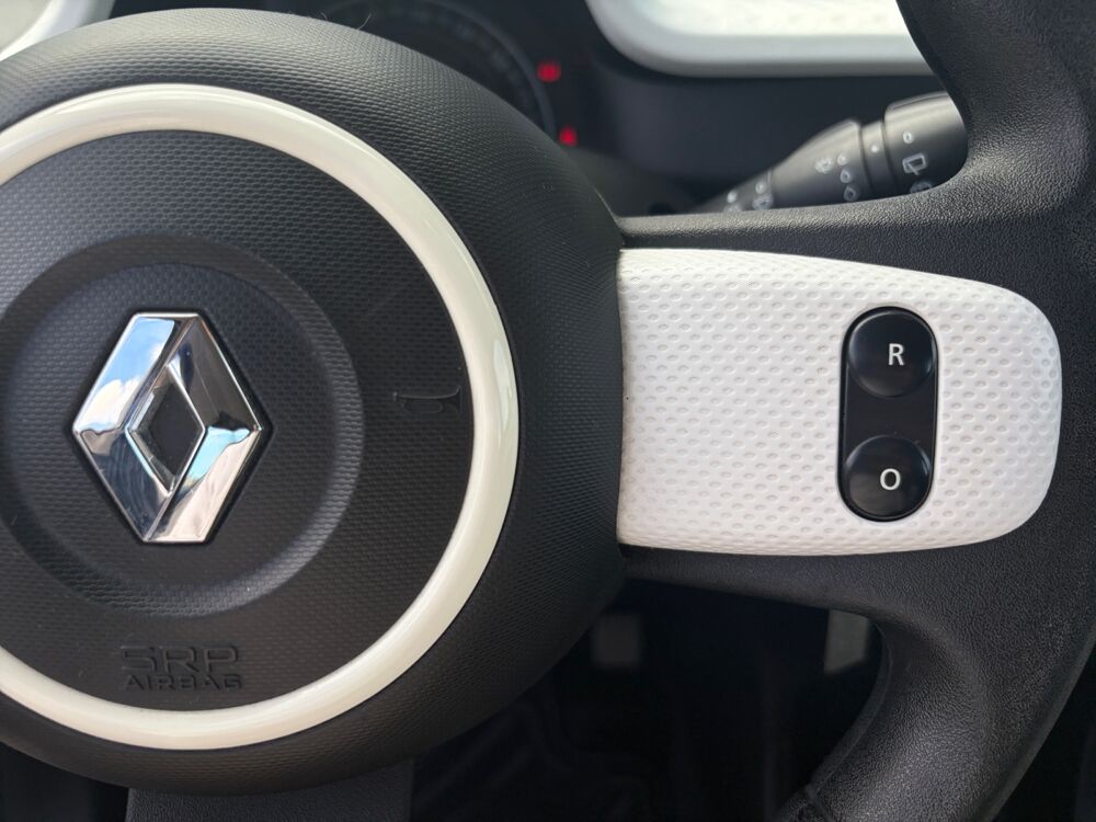 Twingo 0.9 Tce 90 Zen Edc Bva 2017 occasion 14000 Caen