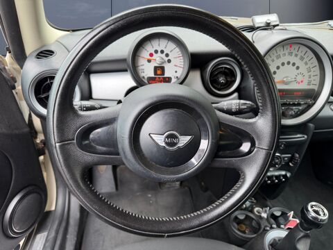 Cooper 1.6 75 ch One DOCKLANDS 2012 occasion 34000 Montpellier