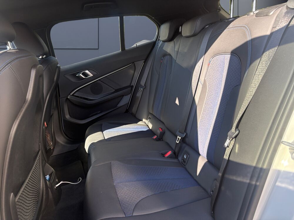 S&eacute;rie 1 118i 136 ch M-sport Dkg /Suivi complet/Camera/Carplay 2021 occasion 43120 Monistrol-sur-Loire