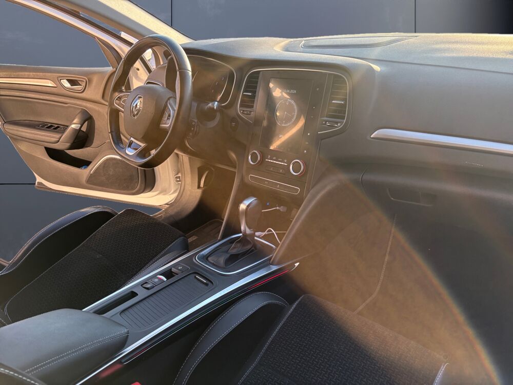 M&eacute;gane 1.2 Tce 130 ch Energy Intens Edc /Camera/Carplay 2018 occasion 43120 Monistrol-sur-Loire