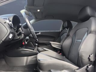 A1 2.0 Tdi 143 ch Ambition /Si&egrave;ges chauffants/ Bluetooth/ R&eacute;gul 2013 occasion 63500 Issoire