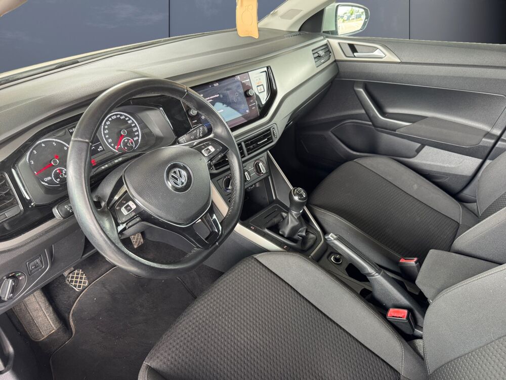 Polo 1.0 Tsi 95 ch confortline /Carplay/Radars de recul/r&eacute;gulateu 2017 occasion 25000 Besan&ccedil;on