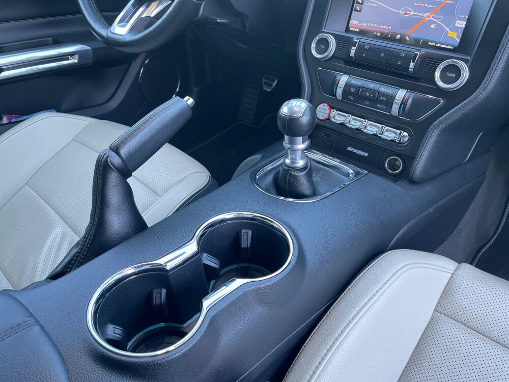 Mustang VI Coup&eacute; 2.3L Ti EcoBoost 16V 317 ch /&Eacute;chappement inox sur m 2016 occasion 22250 Broons