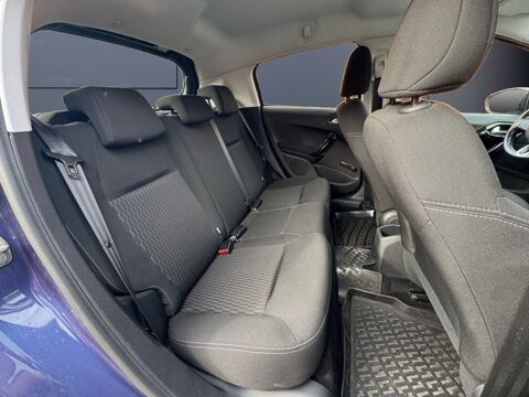 208 1.2 82 ch Style /Suivi complet/Carplay/Radars/GPS 2017 occasion 59000 Lille