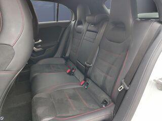 Classe A 2.0 200 D 150 ch Amg Line 8g-dct Bva /Toit ouvrant/Alcantara 2019 occasion 28500 Vernouillet
