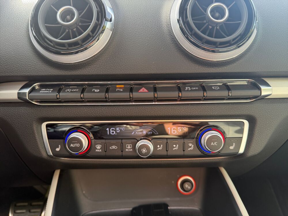 S3 Sportback 2.0 Tfsi 300ch Quattro S-tronic Bva /Toit ouvrant 2014 occasion 45200 Montargis