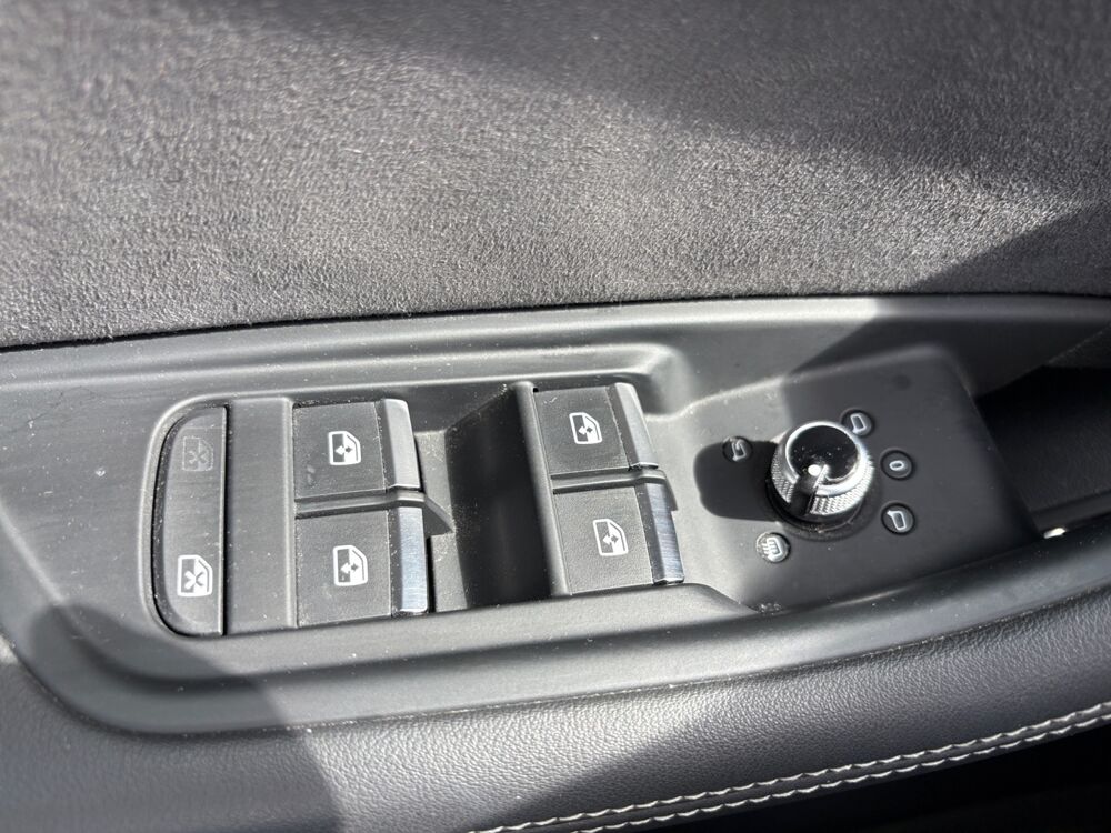 A5 Sportback 2.0 Hybrid 40 Tdi 205 ch S Edition /Suivi Audi/Toi 2023 occasion 17000 La Rochelle