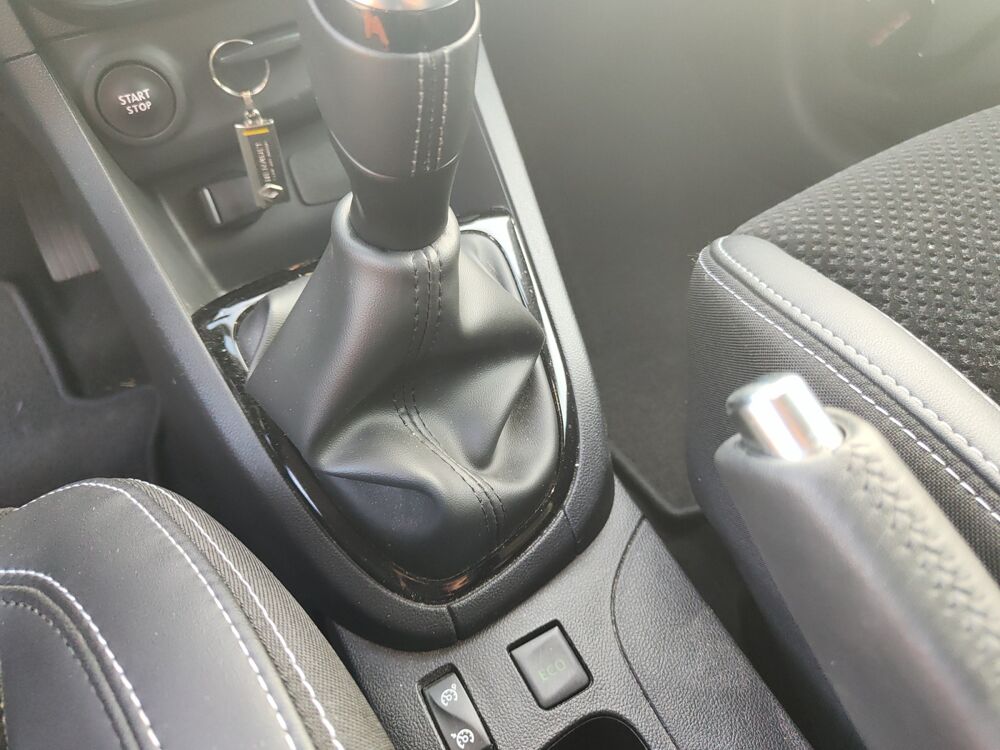 Clio 0.9 Tce 90 ch Intens /GPS/Radar recul/Semi cuir 2018 occasion 28500 Vernouillet