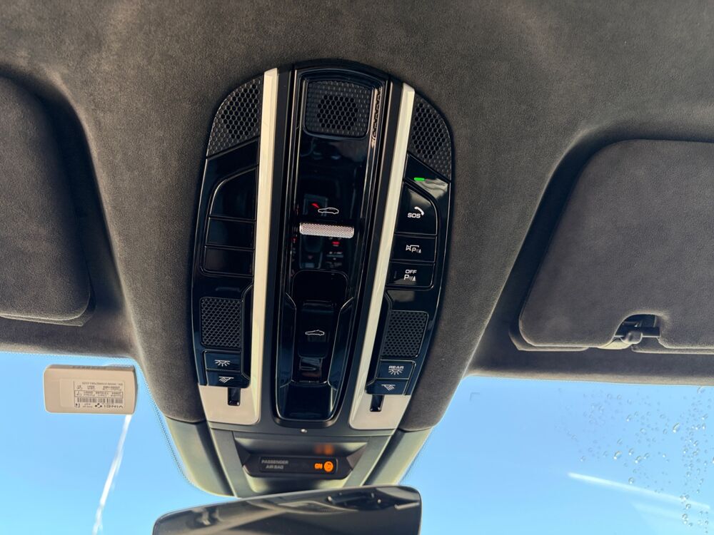 Cayenne 4.0 v8 Turbo 550 ch /Son Burmester/Toit ouvrant/Atte 2018 occasion 42160 Andr&eacute;zieux-Bouth&eacute;on