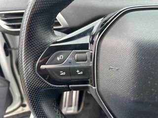 3008 1.2 130 ch Gt Line /Carplay/Cam&eacute;ra de Recul/Crochet Attelage 2018 occasion 91410 Dourdan
