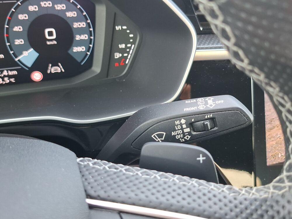 Q3 1.5 35 Tfsi 150 ch S-line S-tronic Bva /Suivi Volkswagen/Si&egrave; 2023 occasion 43000 Le Puy-en-Velay