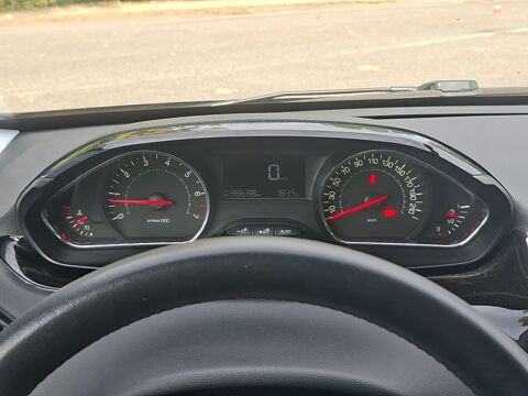 208 1.2 Vti 80 ch Urban Soul /Distri ok/Suivi complet entretiens 2013 occasion 43000 Le Puy-en-Velay