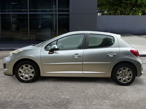 207 1.6 Vti 120 ch Premium /Radar de recul/Radio CD/Vitres avant 2010 occasion 19000 TULLE